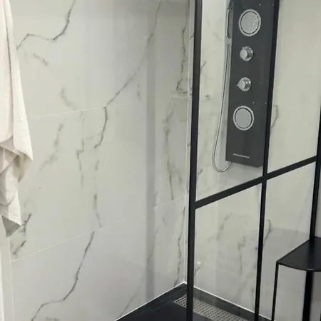 Apartment La Mercure Jacuzzi